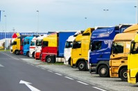 4353608-333591-trucks-parking-on-199x132