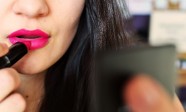 woman-makeup-beauty-lipstick
