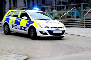 british-police-car-156484590326L